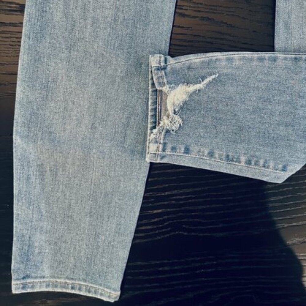 Paige Mid Rise Jeans - Picture 9 of 9